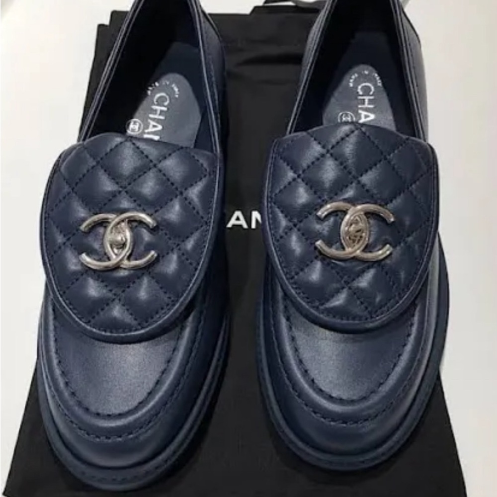 Women’s Navy and Gold Loafer